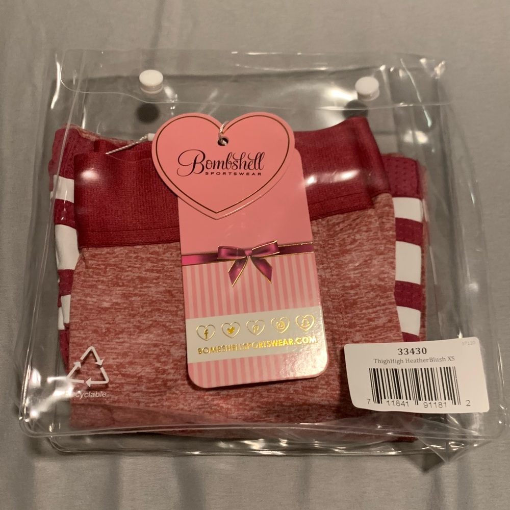 NWT. Bombshell ThighHigh leggings in Heather Blush. size XS